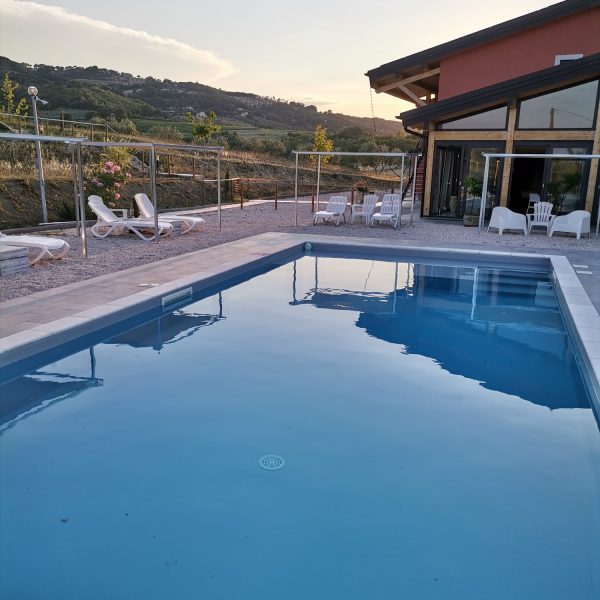 Piscina del BIO-agriturismo